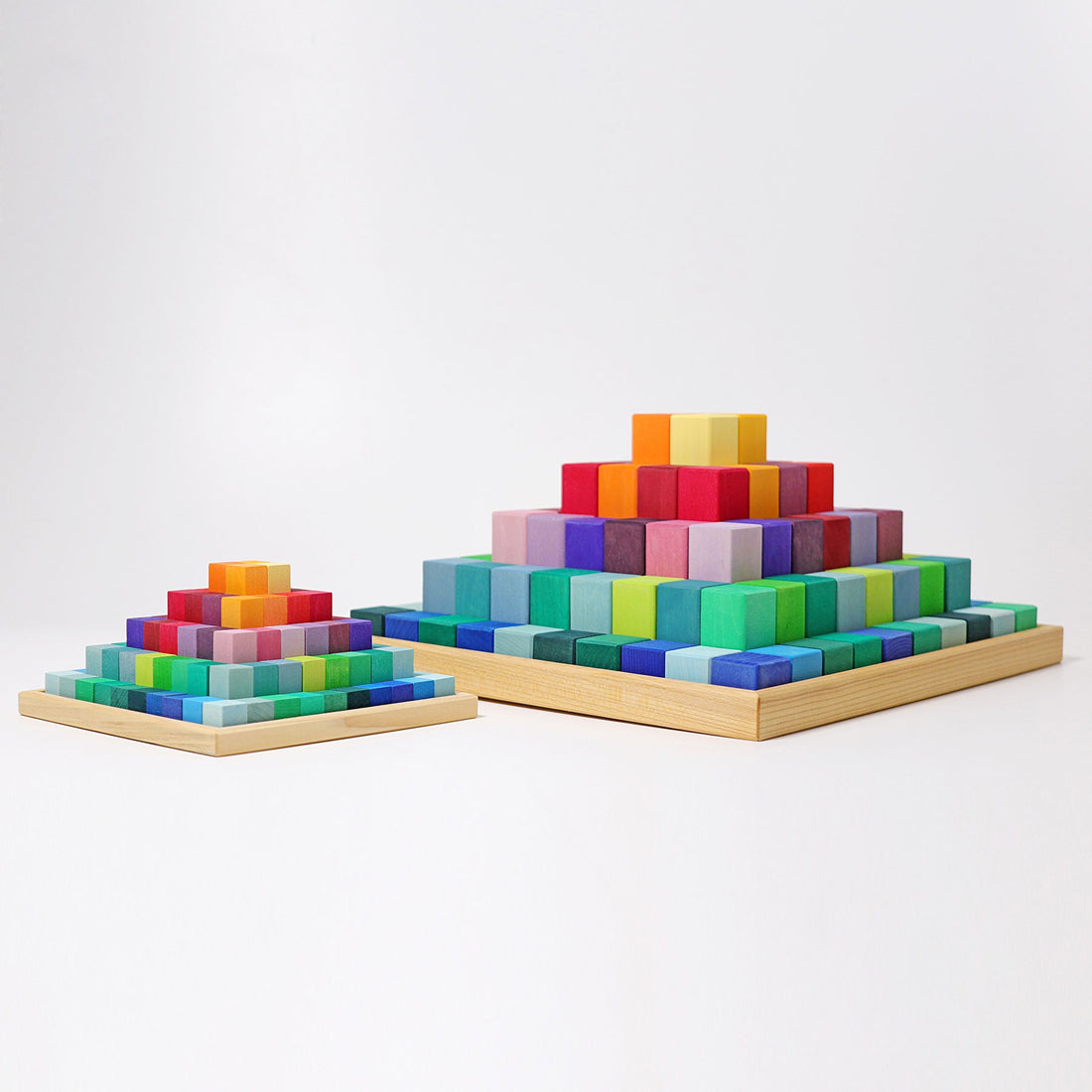 Grimm's - Kleine Stufenpyramide